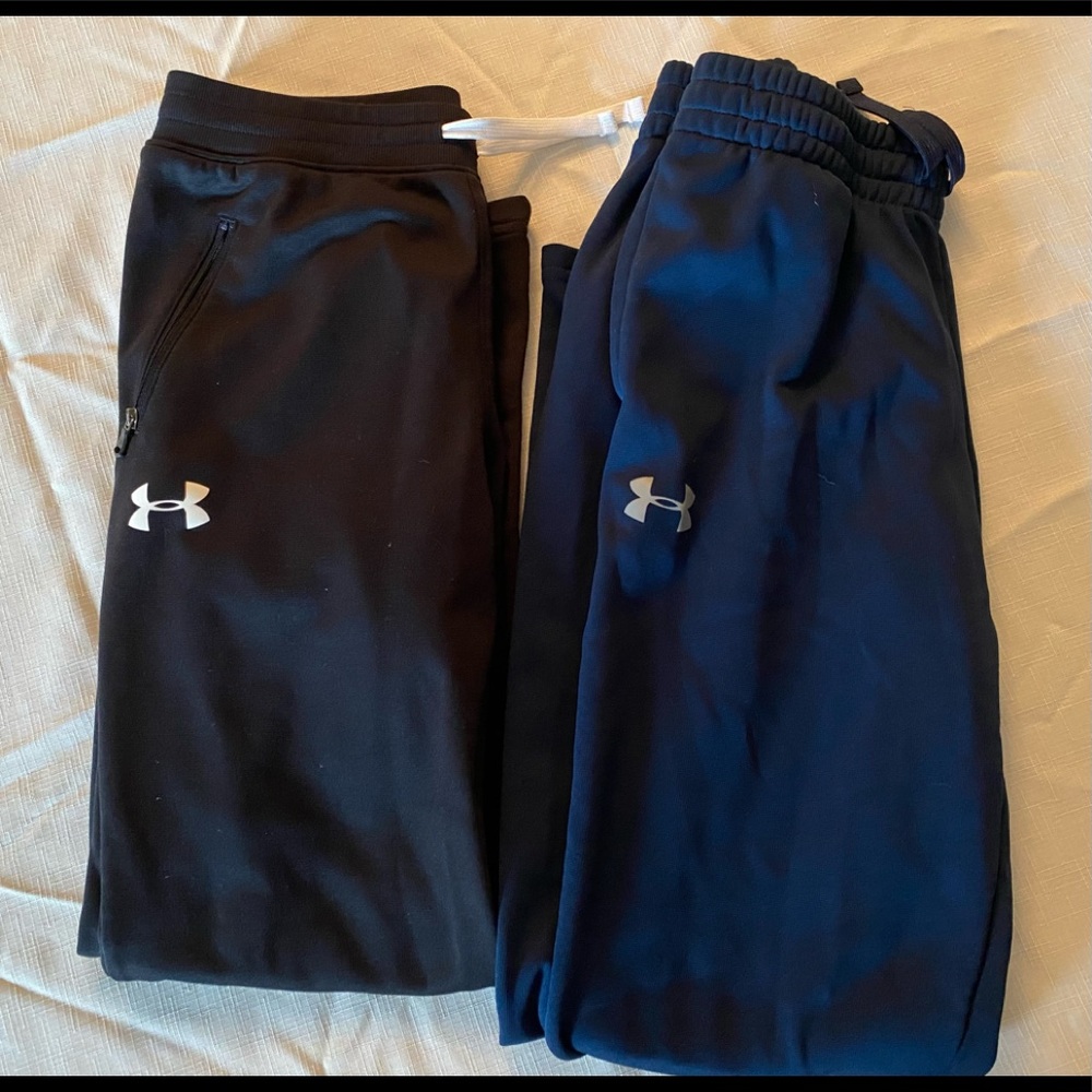 Two Under Armour Boys Youth Large Pants